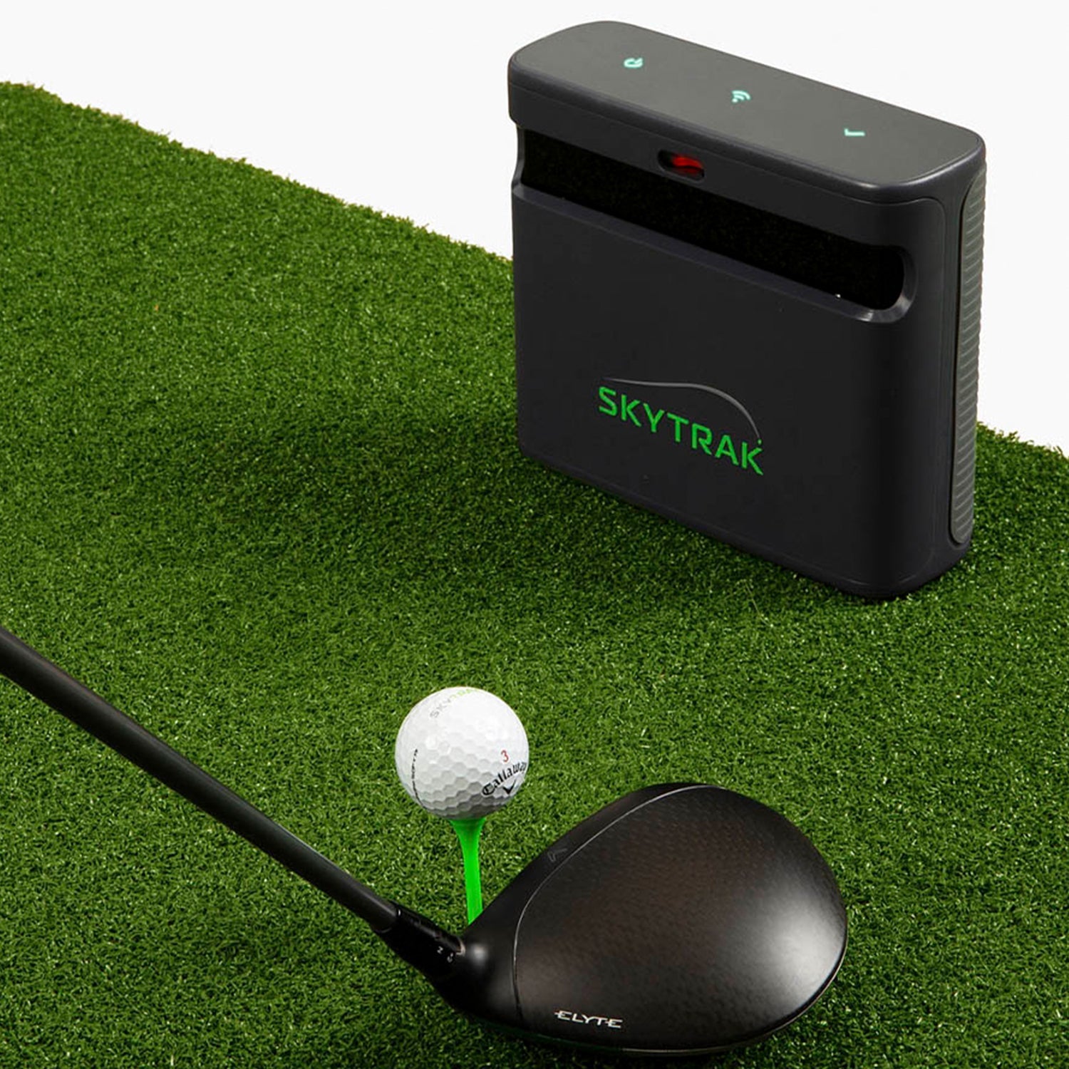 SKYTRAK ST MAX Golf Simulator Standard Studio