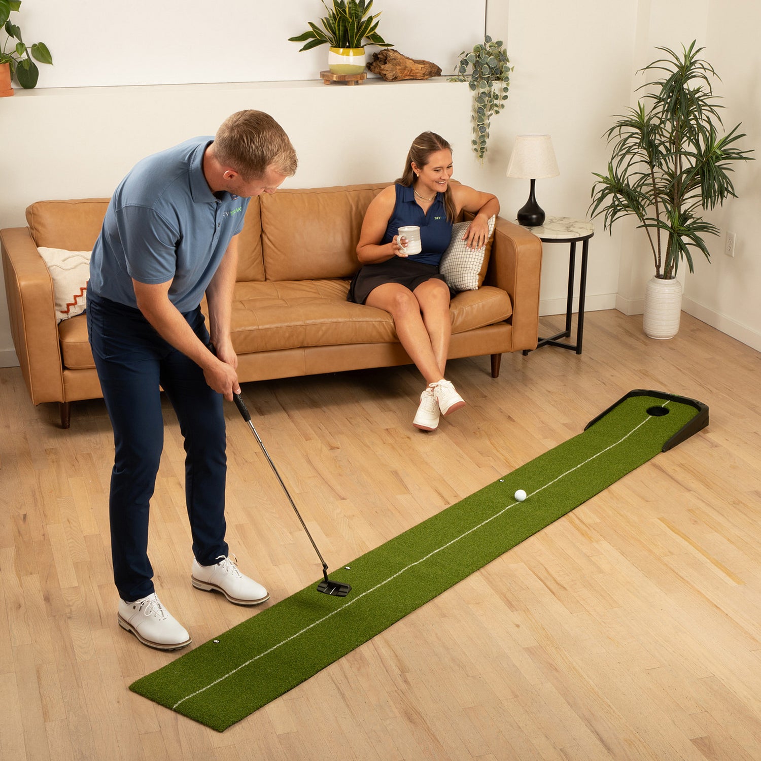 SKYTRAK™ 9' Putting Turf Mat with Automatic Electric Ball Return